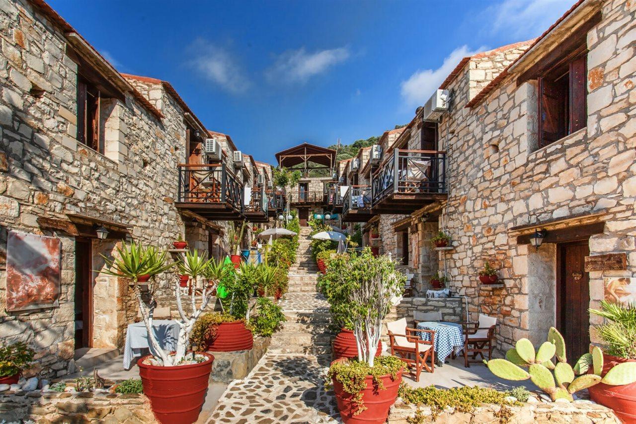Stone Village Hotel Apartments Bali  Luaran gambar